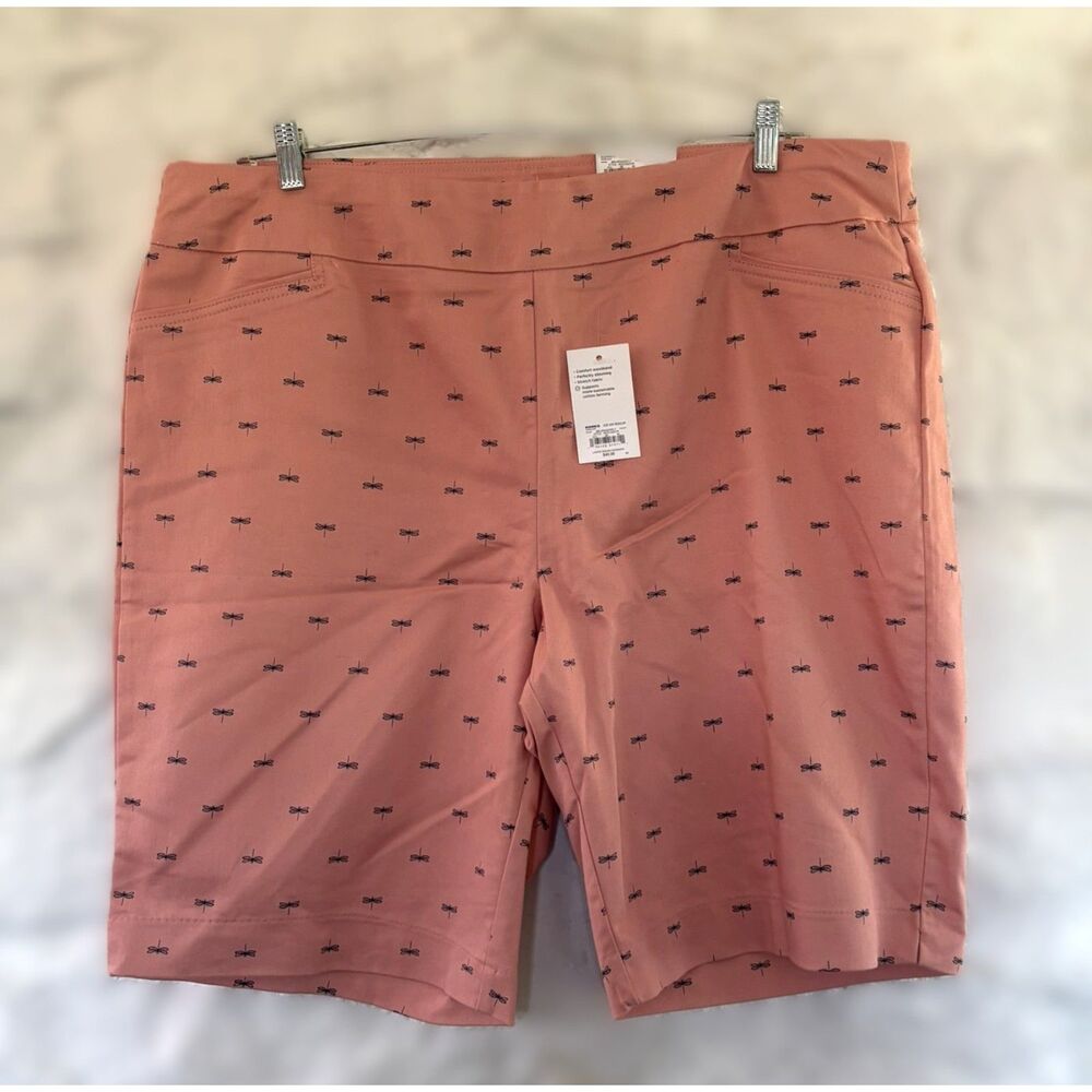 Dragonfly Patterned Pull-on Stretch Bermuda Shorts in Coral  Size 20W Reg NWT